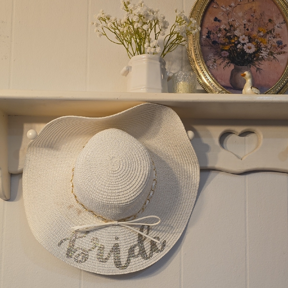 White Bride Sun Hat + Pouch